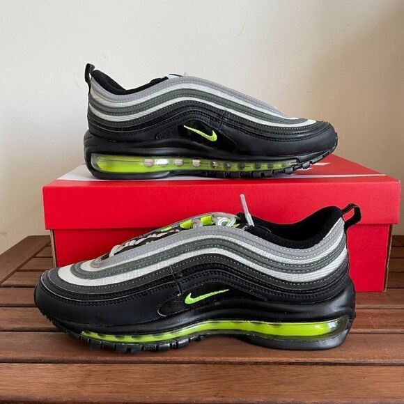 Nike Air Max 97 Pure Platinum Men Size 6/Women Size 7.5 (DX4235-001)MSRP$175 - Picture 2 of 11